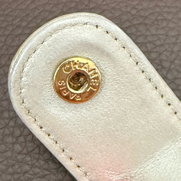 CHANEL Caviar Skin CoCo Mark Bifold Wallet Purse - Picture 12 of 14